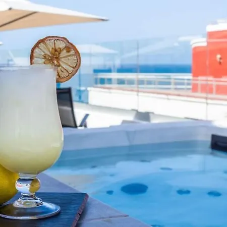 Apartment Family Room, Wifi, With Direct Access To Las Canteras Beach Las Palmas de Gran Canaria
