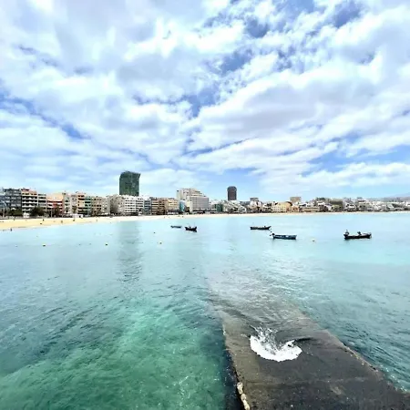 Family Room, Wifi, With Direct Access To Las Canteras Beach Apartment Las Palmas de Gran Canaria